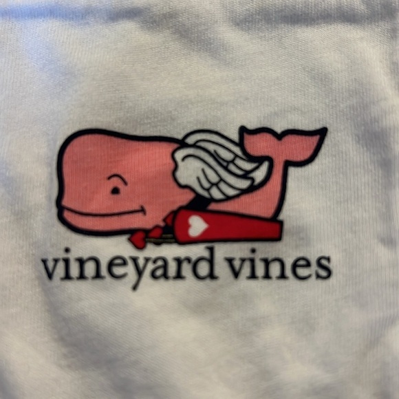 Vineyard Vines Valentine’s Day tshirt size XL 18 - Picture 5 of 6